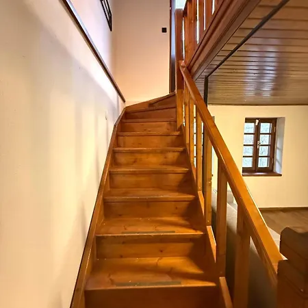 Villa Pet-friendly 3-story Bohemian Greek House W Garden